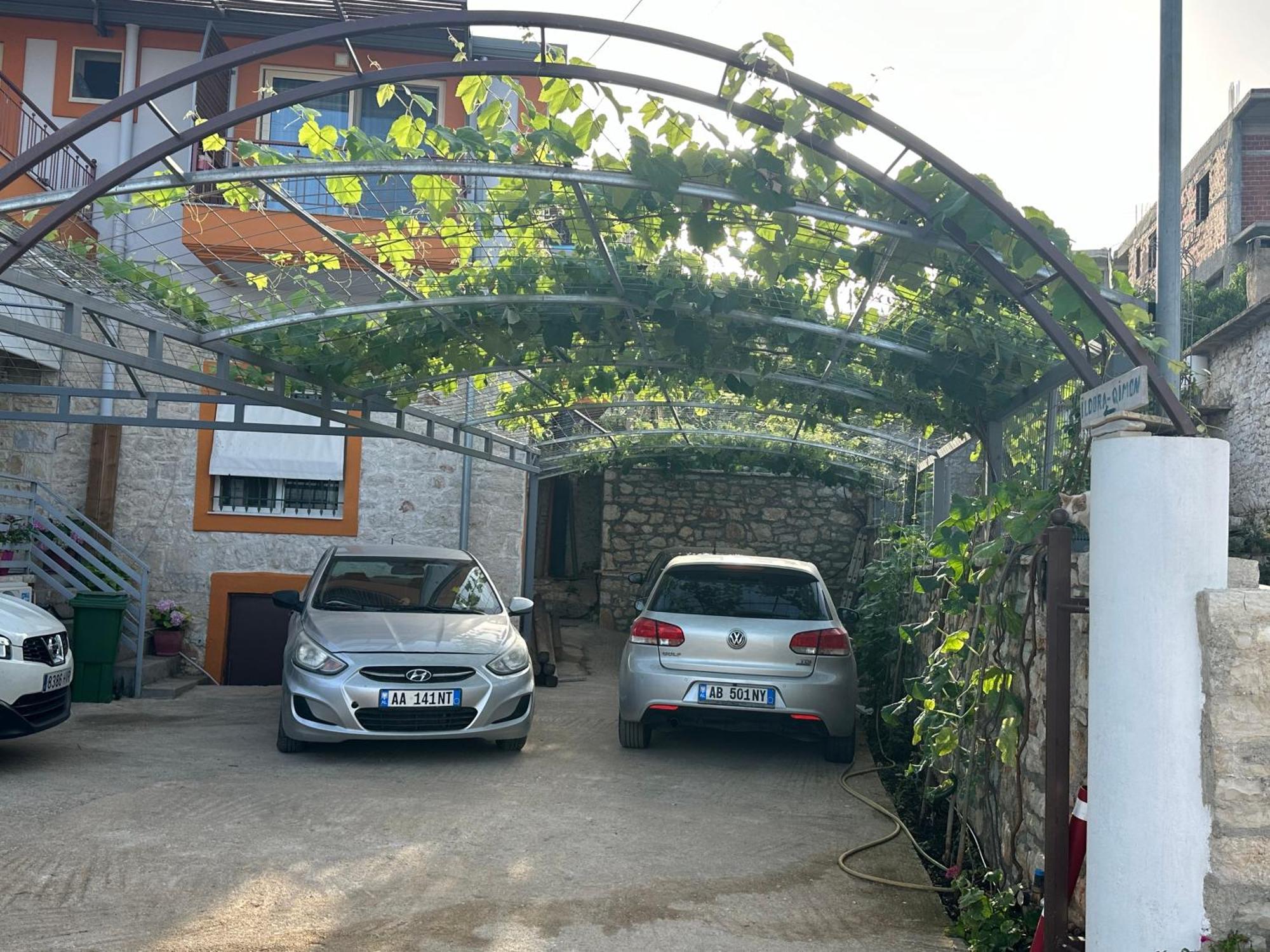 Apartmán Ildora Qimon Himarë Exteriér fotografie